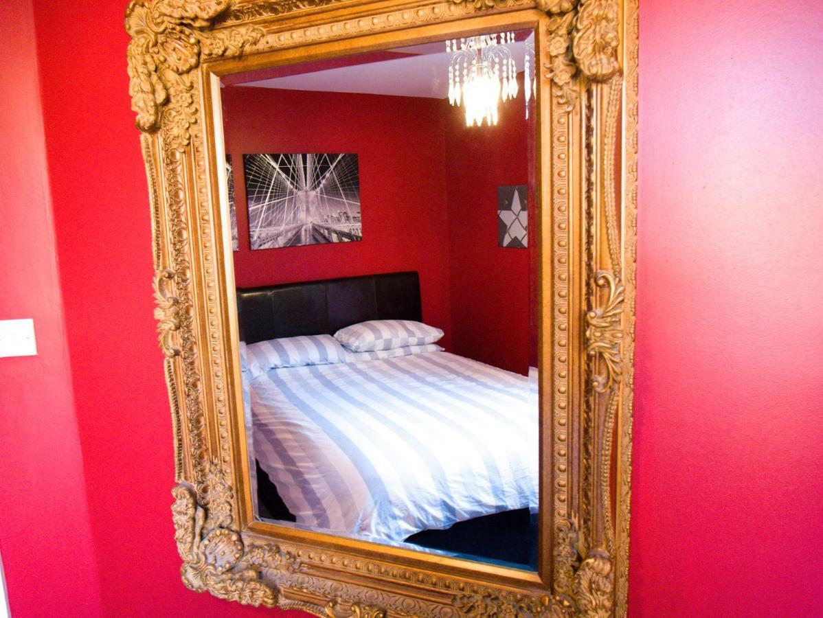 The Old Forge, Trafalgar Court Йорк Экстерьер фото